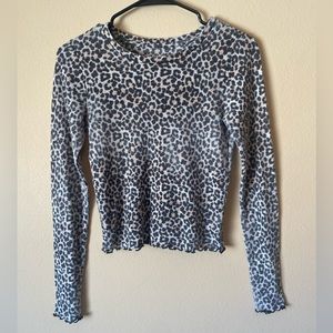 American Eagle Leopard Print stretchy Top